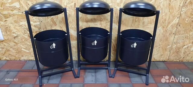 Уличная урна с пепельницей