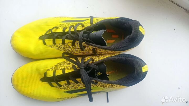 Сороконожки Адидас Месси 45 размера