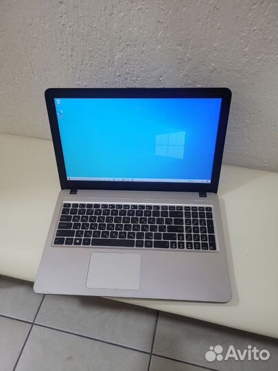 Среднеигровой Asus X540 - i3-5005/GeForce 920m 2Gb