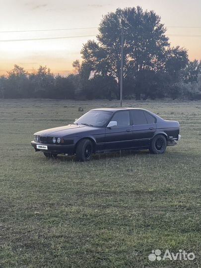 BMW 5 серия 2.0 МТ, 1988, 495 793 км