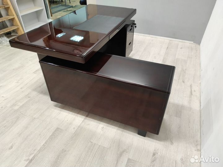 Кабинет руководителя (3 предмета) б/у 02019