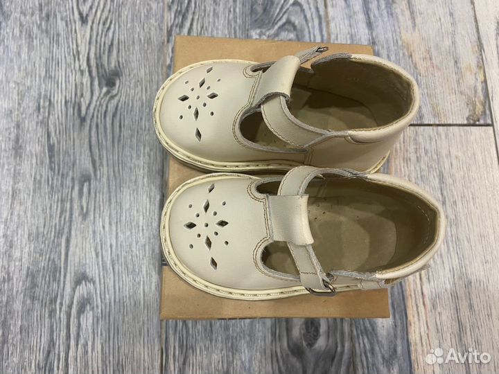 Детская обувь