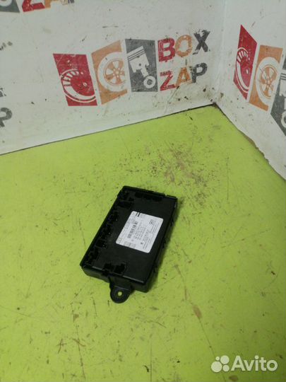 Блок управления дверью правый Мерседес W221