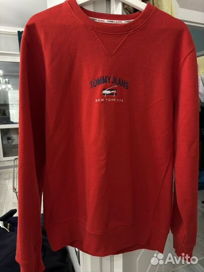 Tommy hilfiger свитшот