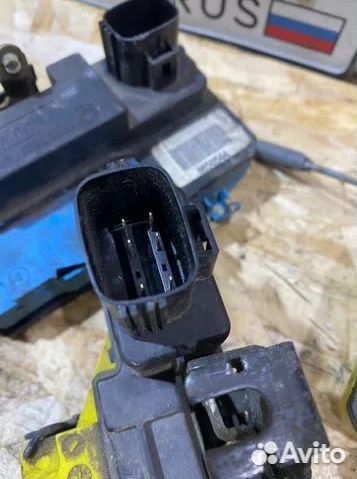 Замок двери Volvo S80