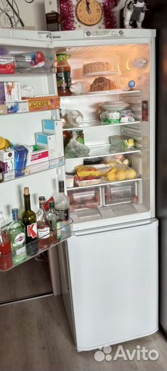 Холодильник Hotpoint Ariston rmba2200.L.019