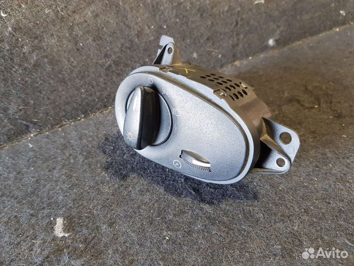 Блок управления светом Ford focus 1