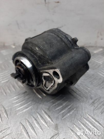 Насос вакуумный Citroen C4 1.6 9HZ 2008