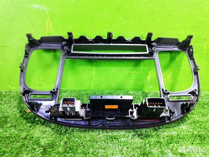 Рамка магнитолы KIA RIO 2 (JB) 2006