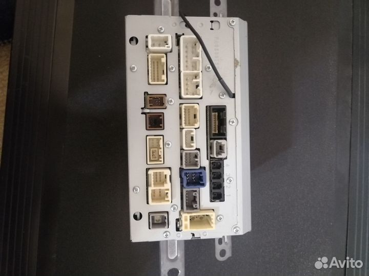 Магнитола nszn-W64T