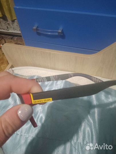 Солнцезащитные очки quick silver