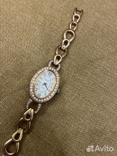 Часы женские браслет