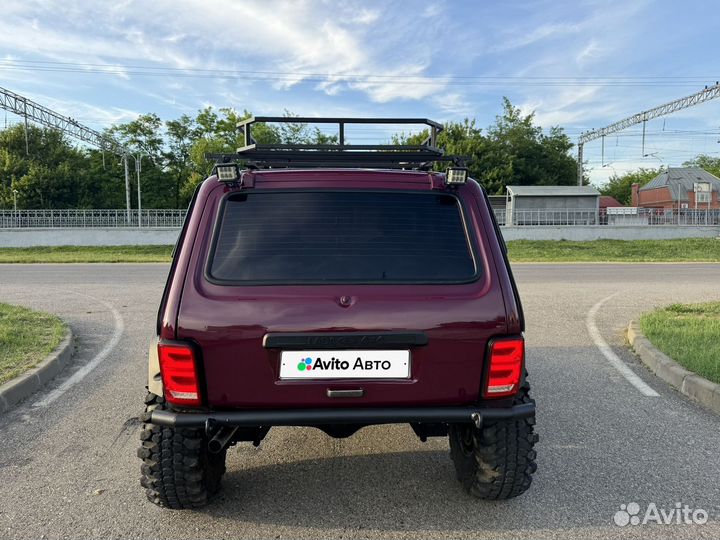 LADA 4x4 (Нива) 1.7 МТ, 1996, 100 000 км