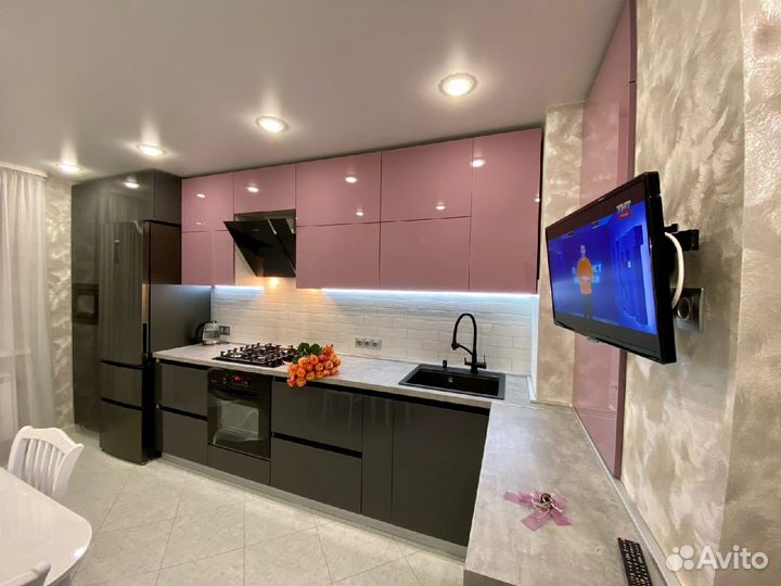 Кухни на заказ от фабрики в Челябинске