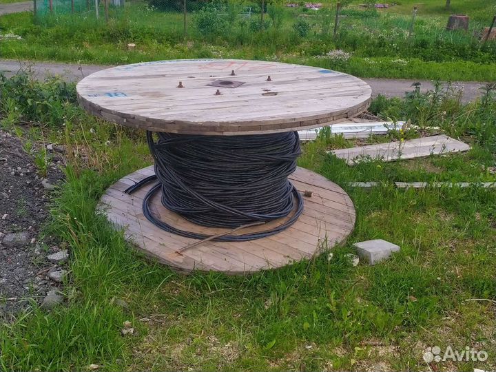 Кабель сип 4-95 остаток 19 м