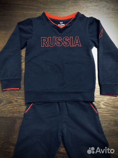 Свитшот Russia Wildwins 116