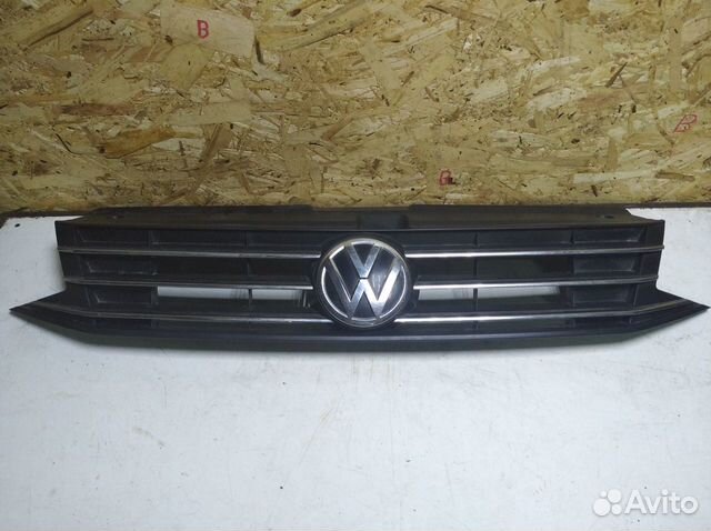 Решетка радиатора Volkswagen Polo 2014-2018
