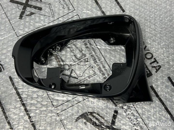 Рамка зеркала левая Lexus Gs