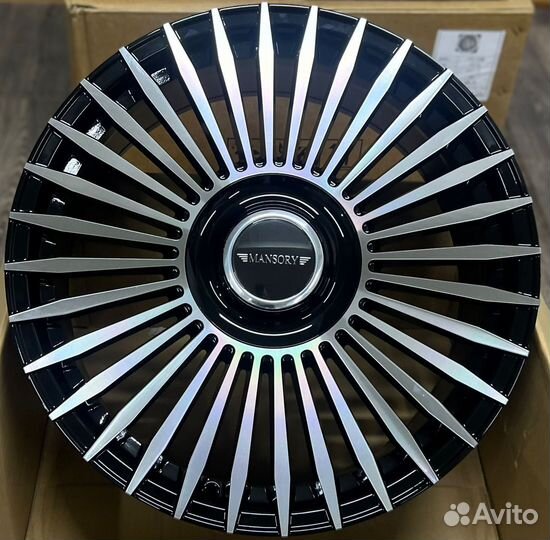 Новые диски R22 Mansory на Geely Monjaro