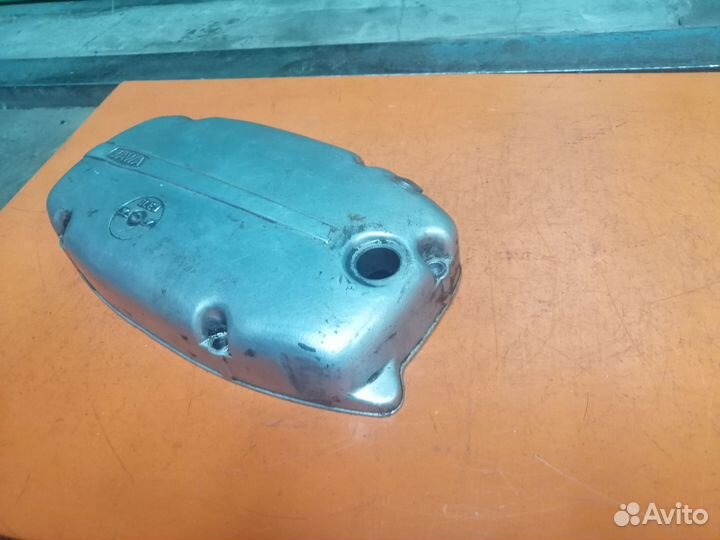 Левая крышка двигателя Ява 634