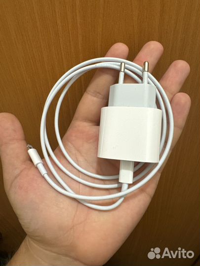 Быстрая зарядка на iPhone 20w