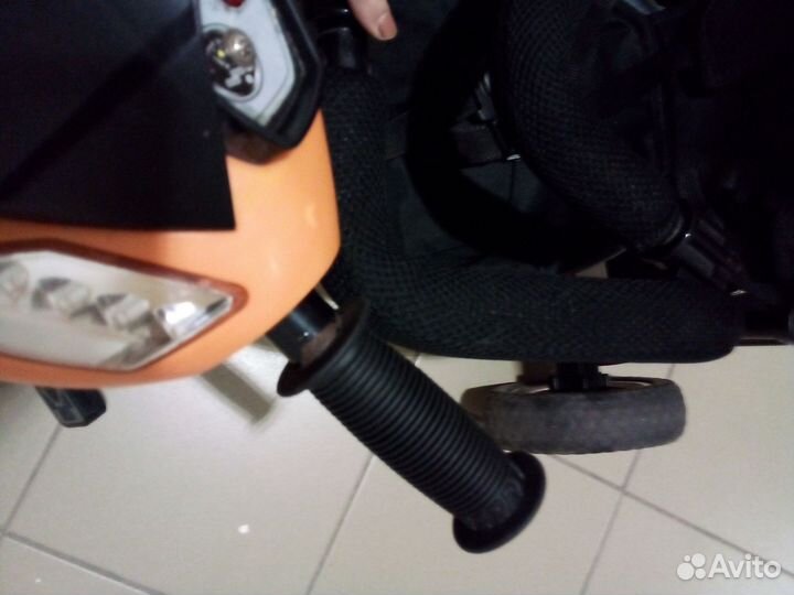 Трехколесный велосипед