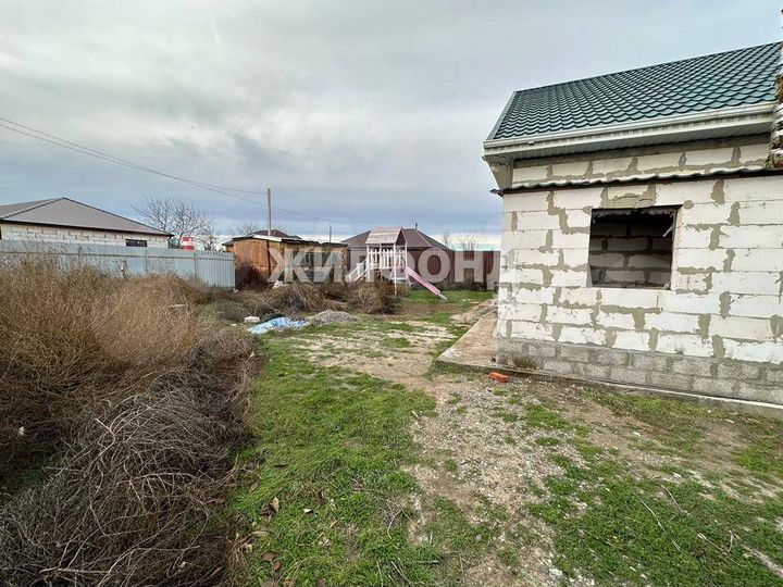 Дом 139 м² на участке 6 сот.