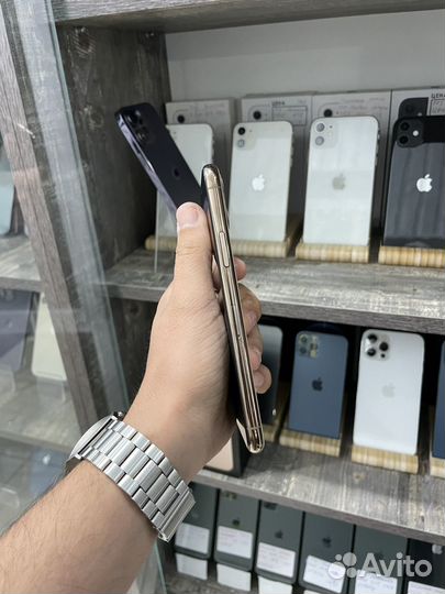 iPhone 11 Pro, 64 ГБ