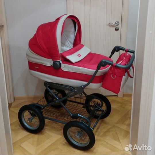 Коляска прогулочная Inglesina Sofia+Kit auto