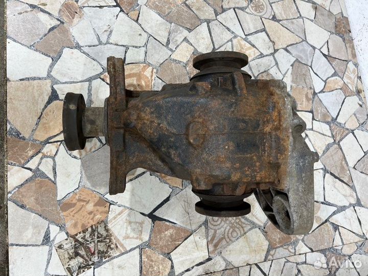 Редуктор задний Bmw 530I седан 3.0 (N52B30AF) 2007