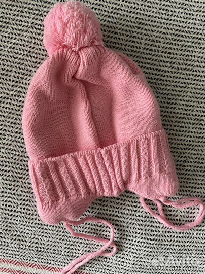 Шапка для девочки новая