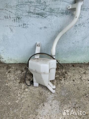 Бочек омывателя доя ниссан куб z12