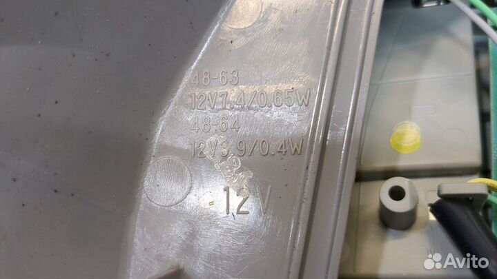 Фонарь (задний) правый Lexus RX