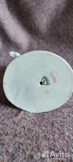 Статуэтка Аленький цветочек. Гжель