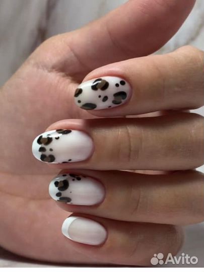 Маникюр с покрытием гель-лаком
