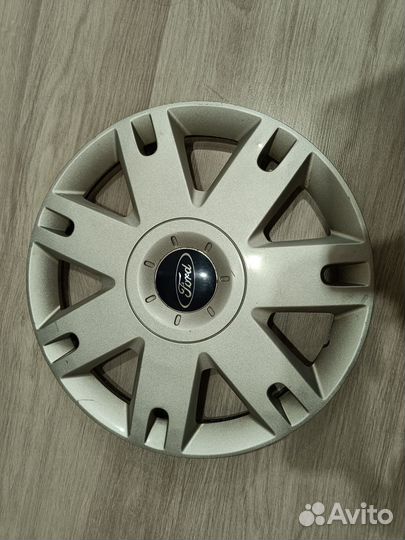 Оригинальные колпаки Ford R15