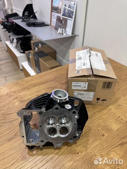 Головка блока цилиндров Л, мото BMW 11128393755