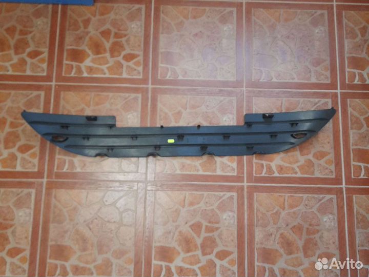 Защита радиатора зимняя на Peugeot 408