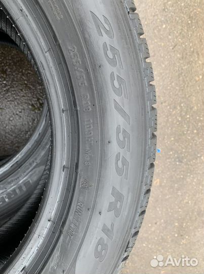 Pirelli Scorpion Winter RFT 255/55 R18 109H