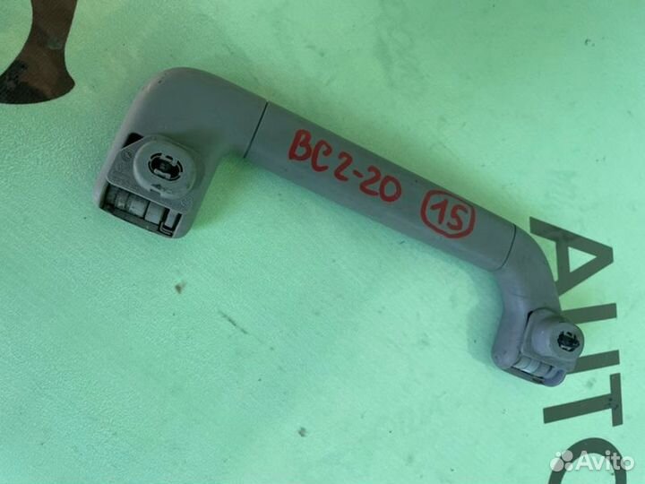 Ручка потолка передняя правая Porsche Cayenne 955