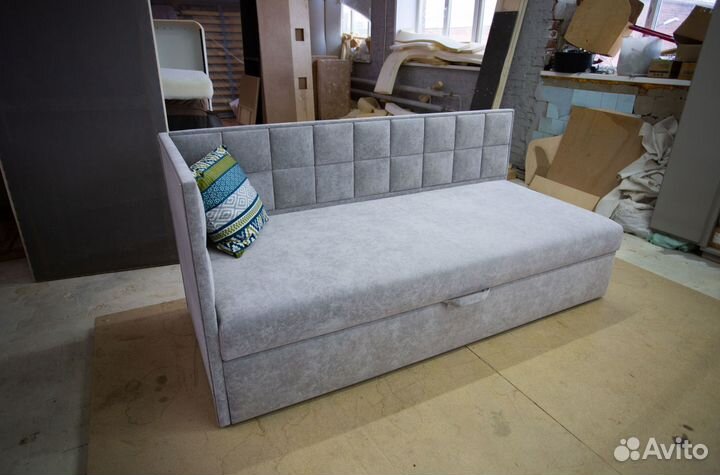 Кровать детская с матрасом. Новое в упаковке