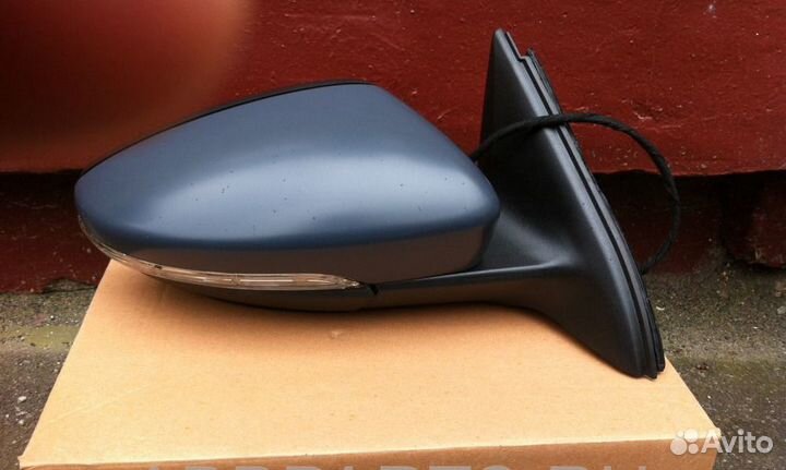 Зеркало правое Фольксваген Джетта 6