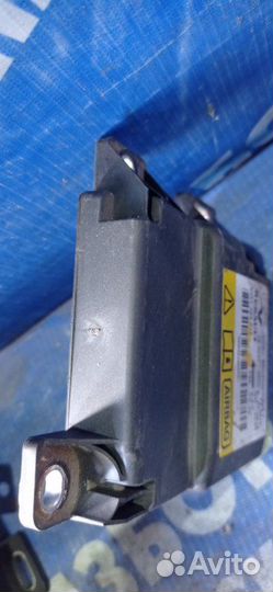 Блок управления airbag Renault Logan 1 седан K7J