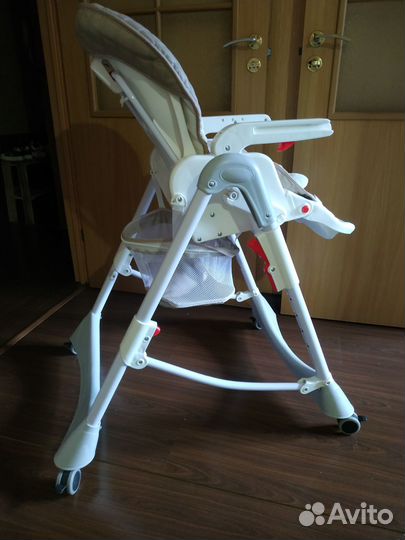 Стул для кормления babyton