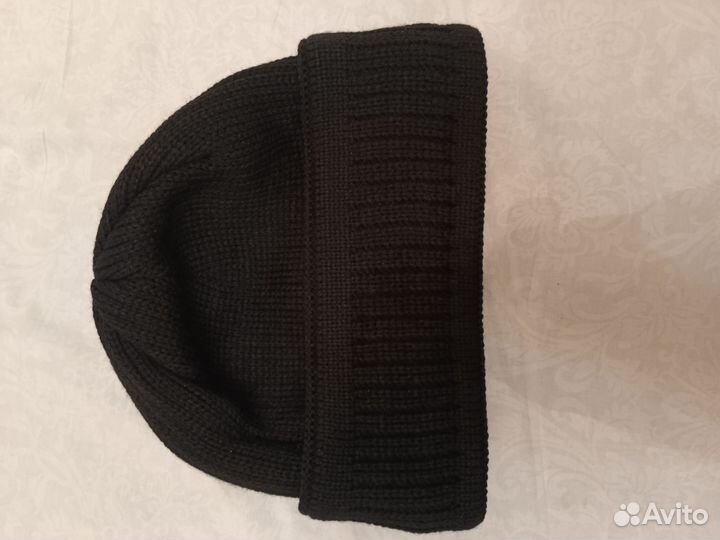 Вязаная шапка мужская