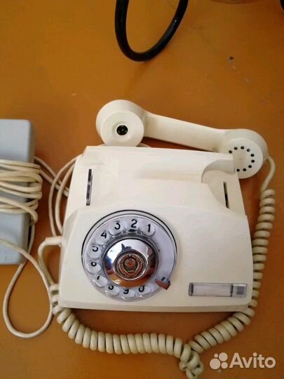 Телефон. Гербовый. СССР