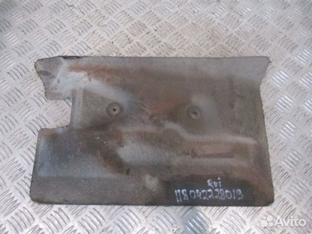 Шумоизоляция под кабиной renault 5010468430