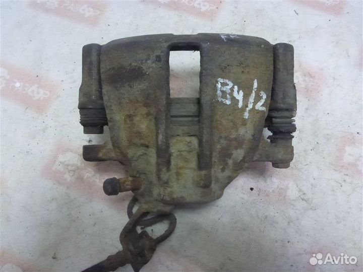 Суппорт передний правый Volkswagen Passat B4 ABS