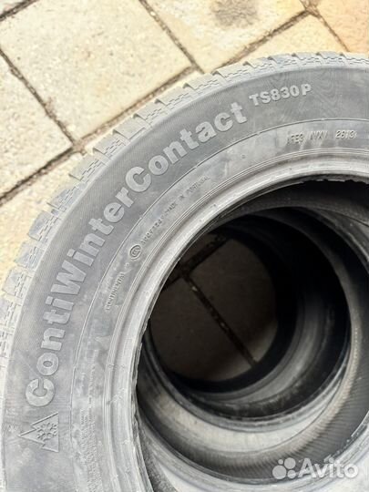 Continental ContiWinterContact TS 830 P 215/65 R17 99T