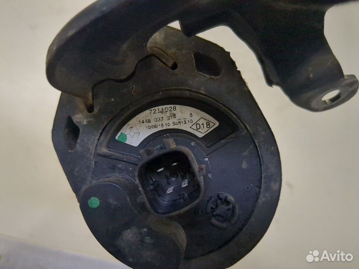 Насос водяной Renault ZOE, 2015